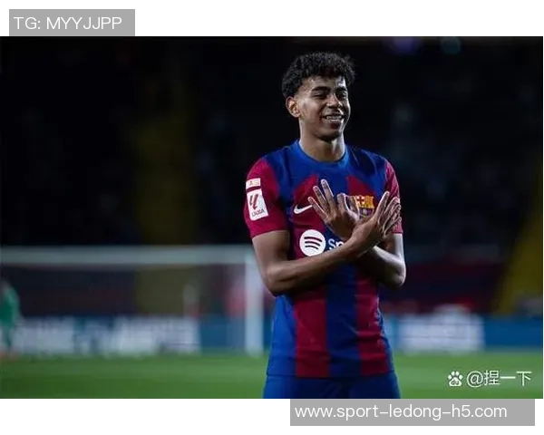 阿尔巴称赞亚马尔表现出色但强调梅西的无可比拟性